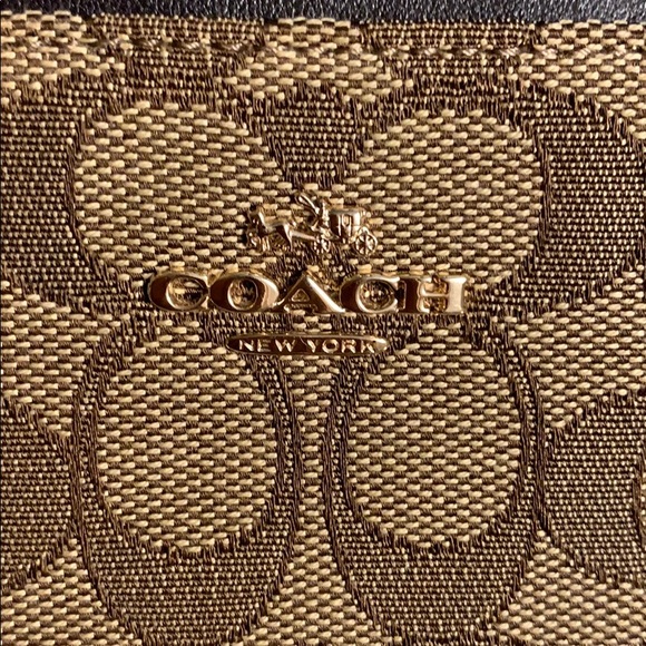 SOLD - Picture 3 of 6